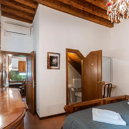 Apartment Hostmate - - Cerchieri The Magic
