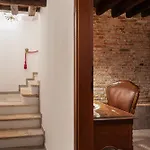 Апартаменты Hostmate - - Cerchieri The Magic