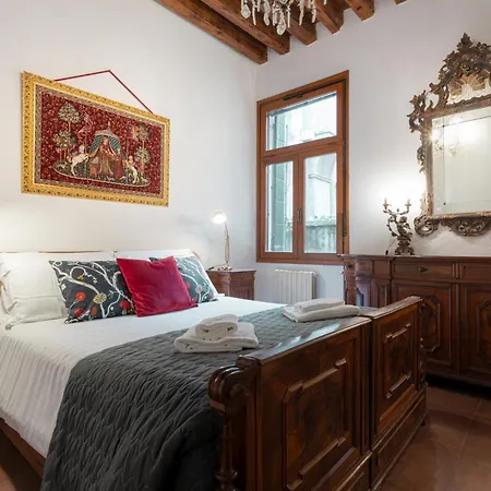 Hostmate - - Cerchieri The Magic * البندقية